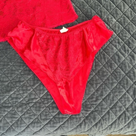 Victoria Secret Cami Set Medium Vintage Rare Gold Label pj Red Satin Tank E - Picture 2 of 11
